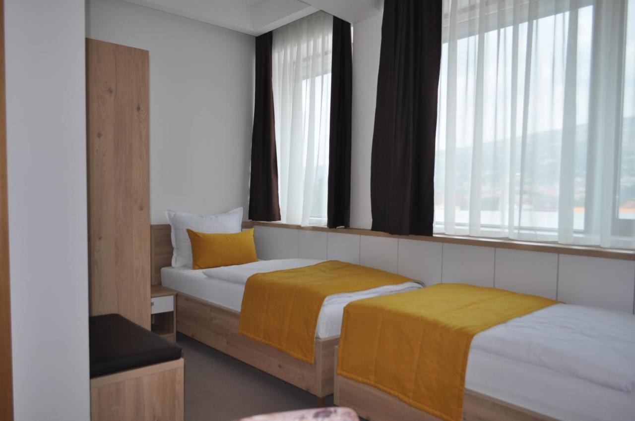 Hotel Novitas Livno Exteriér fotografie