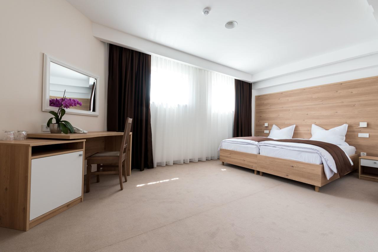 Hotel Novitas Livno Exteriér fotografie