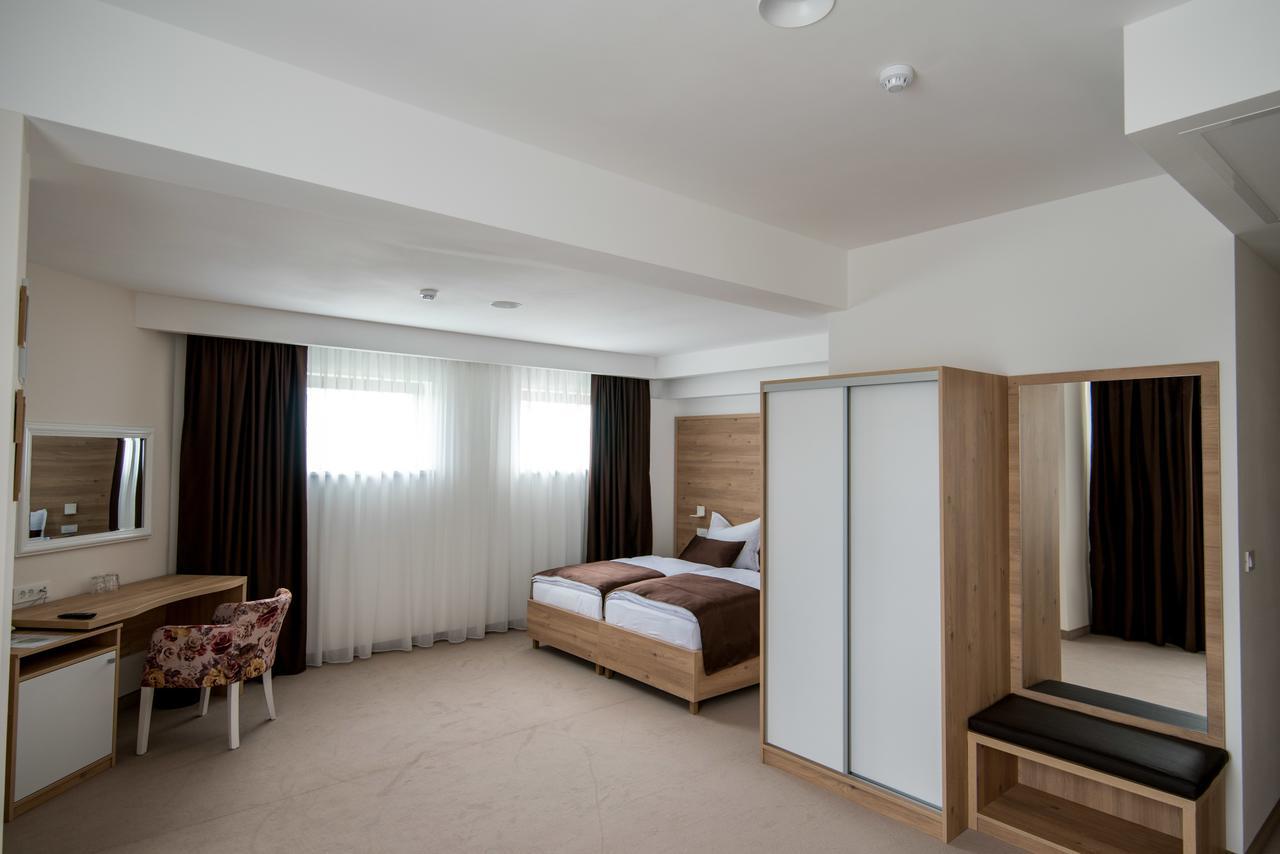Hotel Novitas Livno Exteriér fotografie